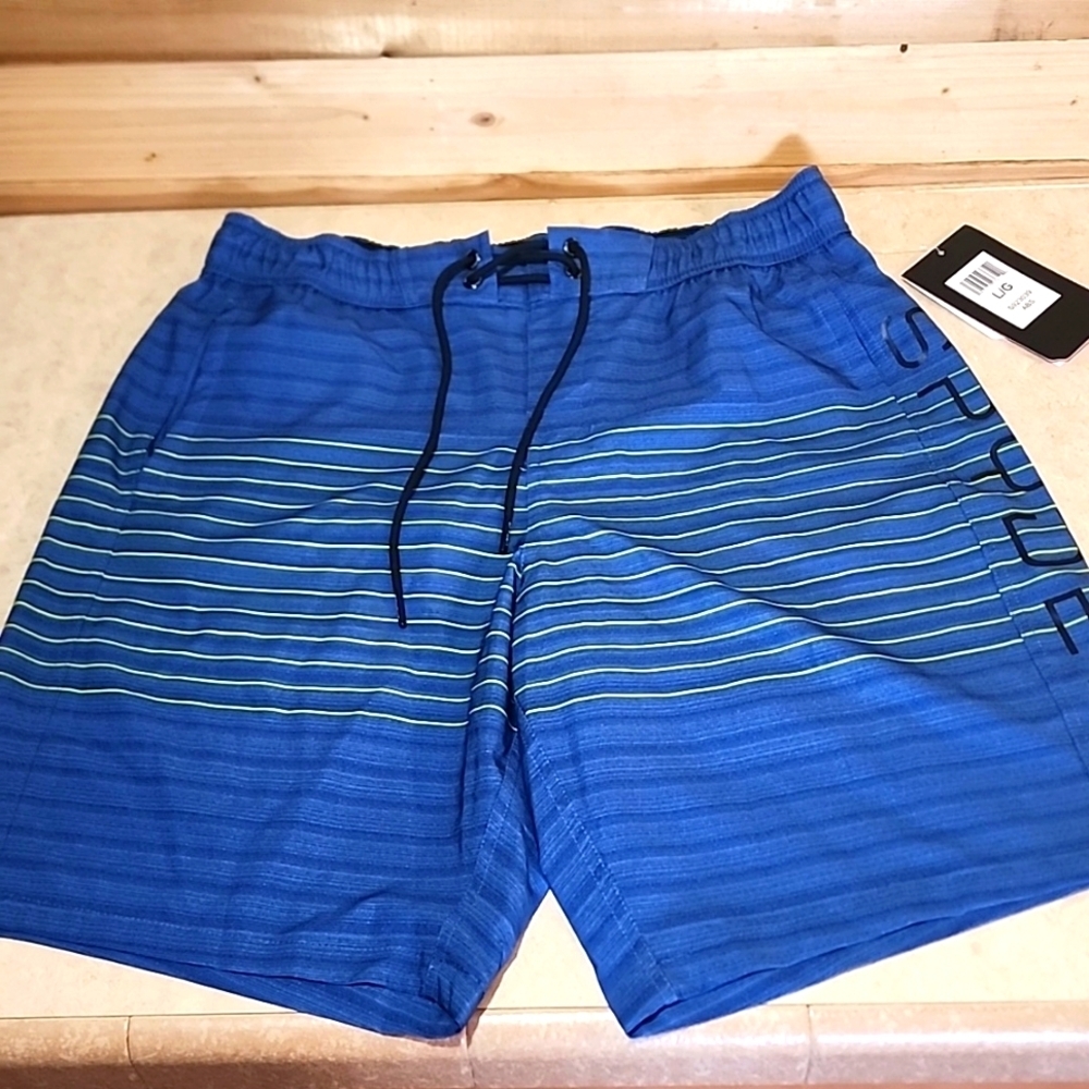 Spyder Swim Trunks NWT Size Large